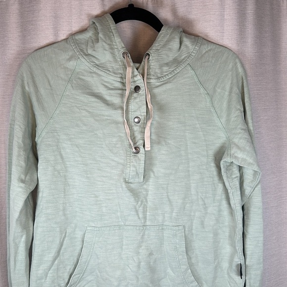 PATAGONIA HOODIE SIZE(S) - Picture 5 of 9